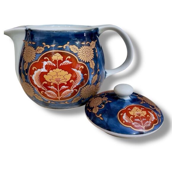 Vintage Arita Ware Red, Blue & Gold Floral Design Teapot  w/Lid and Tea Strainer - Picture 2 of 16